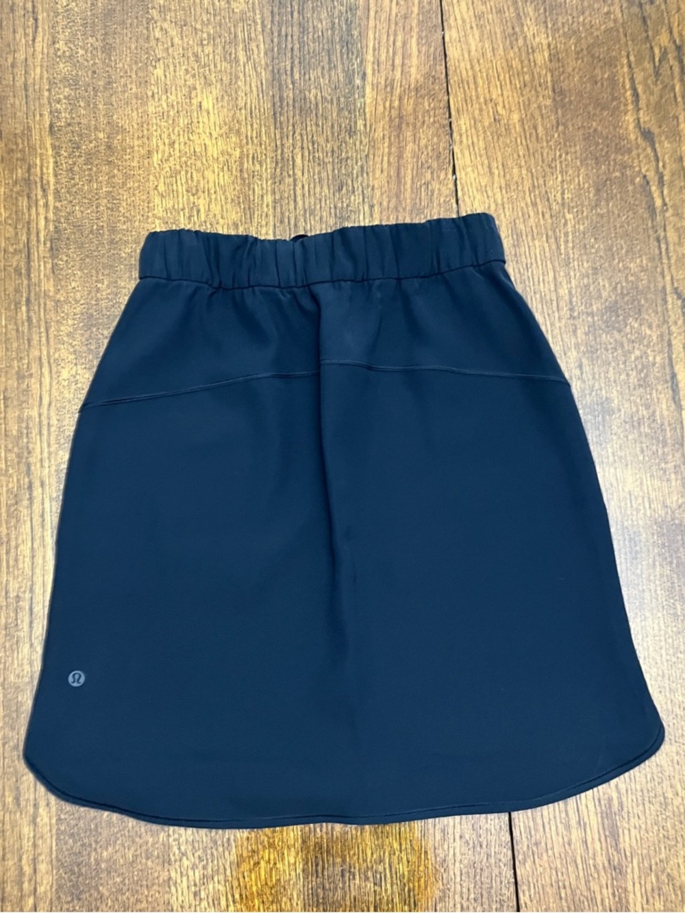 NWOT Lululemon On the Fly Skirt